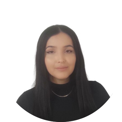 Paola  - Senior Customer Support Specialist